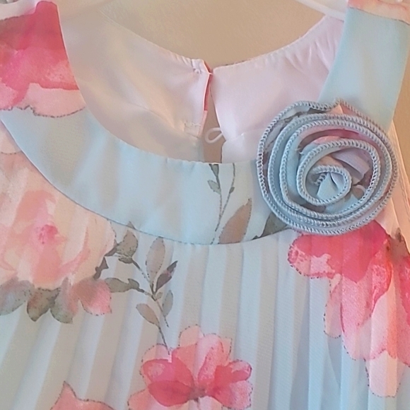 SOLD - Picture 2 of 5